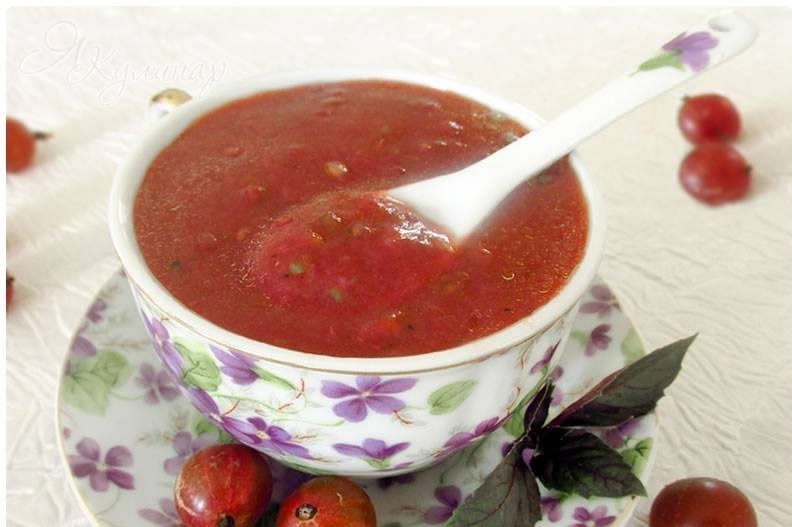 Соус с мятой и крыжовником