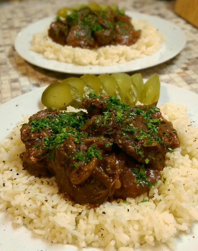 Куриная печень в красном вине
