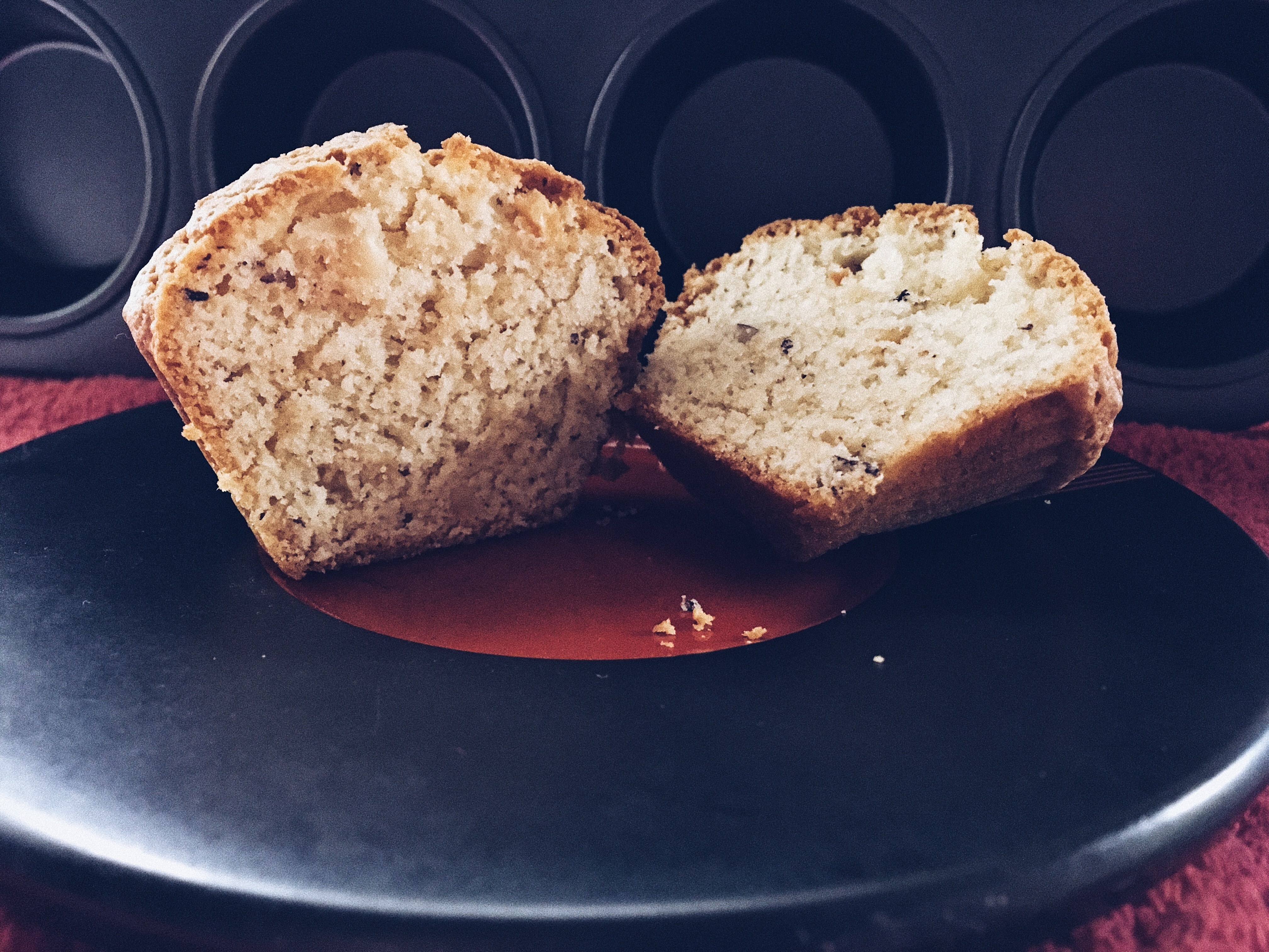 Кексы с арахисовым маслом и фундуком