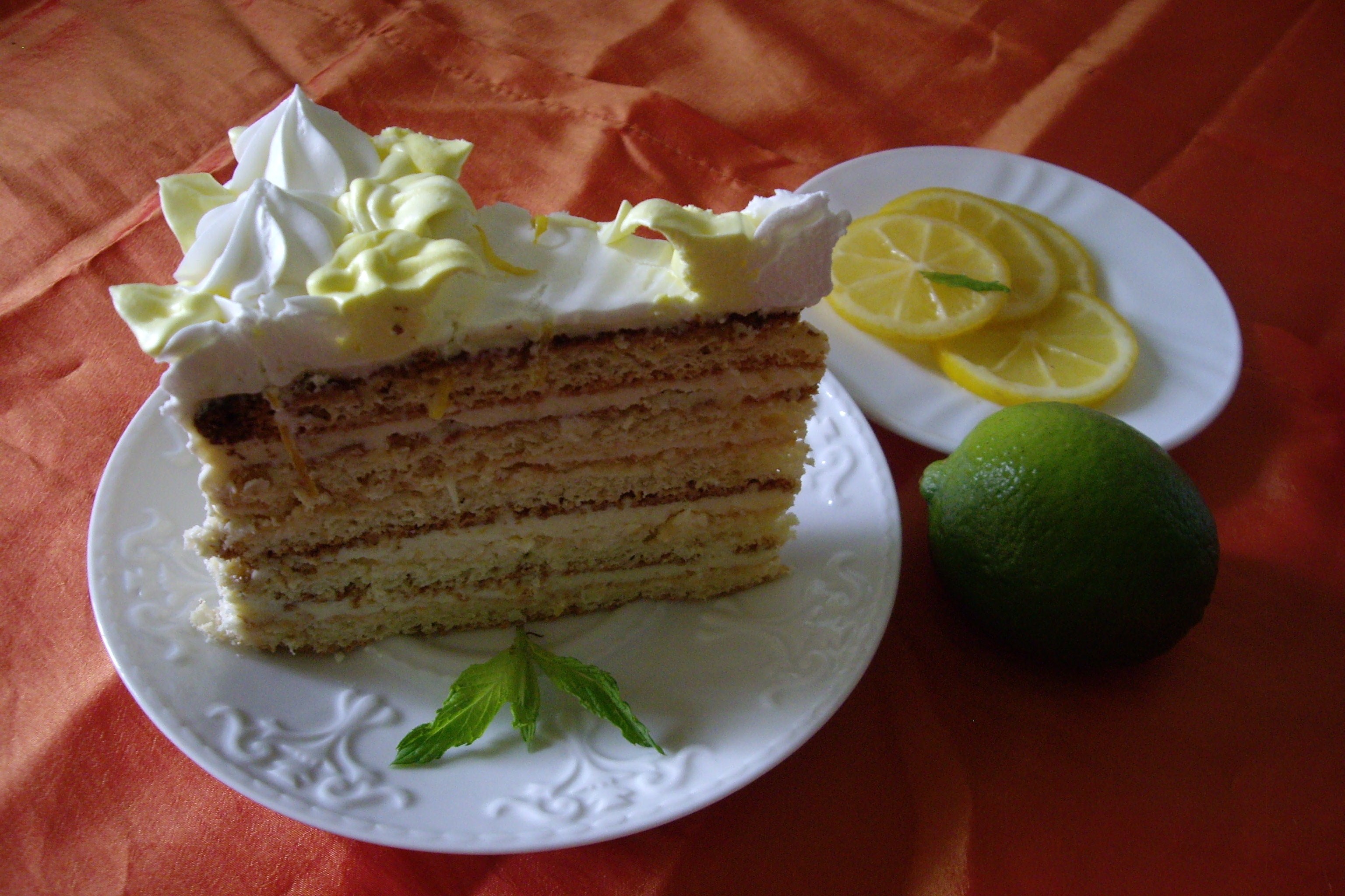 Лимонный торт с масляным кремом