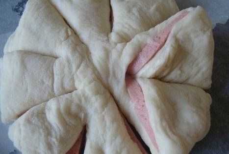 Колбасные цветочки к завтраку