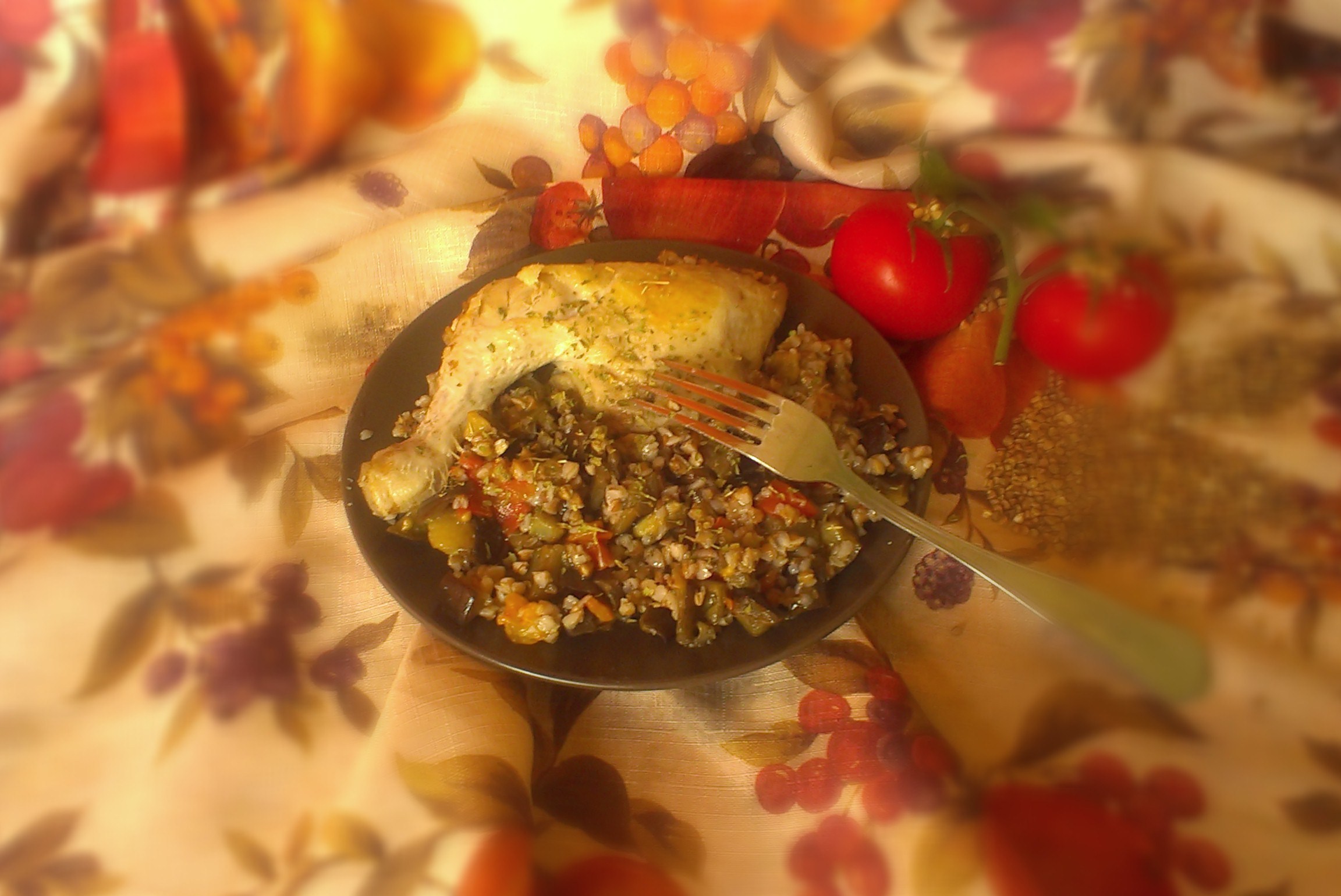 Курица с гречкой и овощами по-деревенски