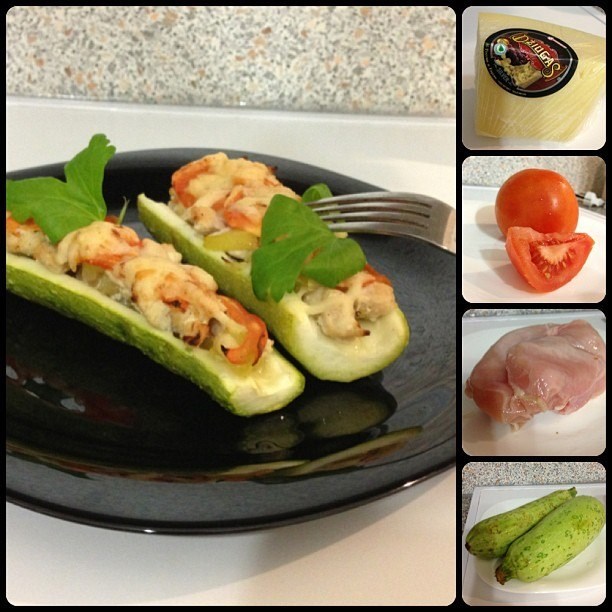 Запеченные кабачки с куриным филе
