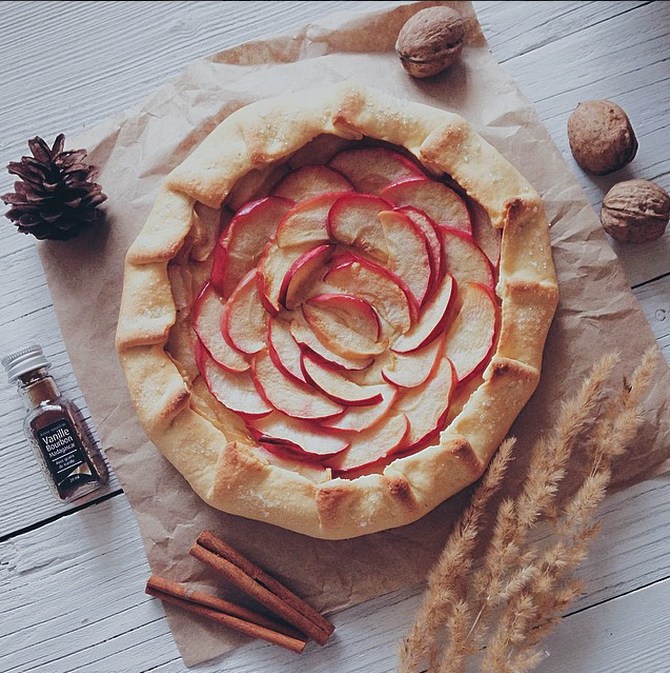 Яблочная галета (Apple Galette)