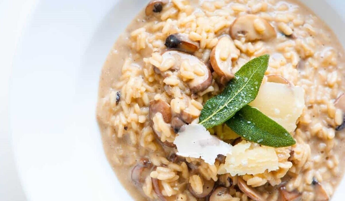 Ризотто с белыми грибами и сливками рецепт – Итальянская кухня: Ризотто.  «Еда»
