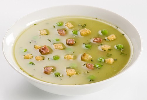 «А я люблю гороховый!»: рецепт (не)любимого супа из школьного меню