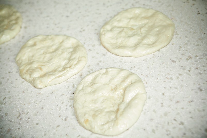 Тесто для беляшей — рецепт с фото пошагово. Как приготовить дрожжевое тесто для беляшей?