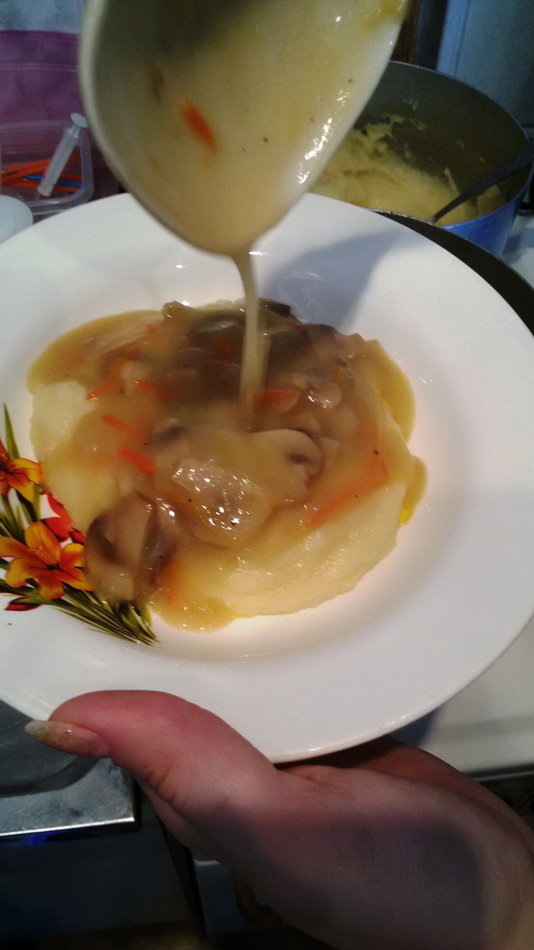 Грибной соус из шампиньонов со сливками рецепт – Шведская кухня: Соусы и маринады. «Еда»