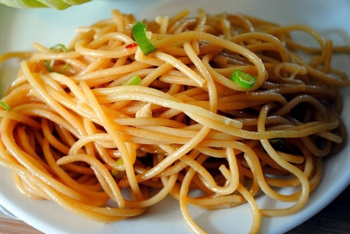 Спагетти в соевом соусе