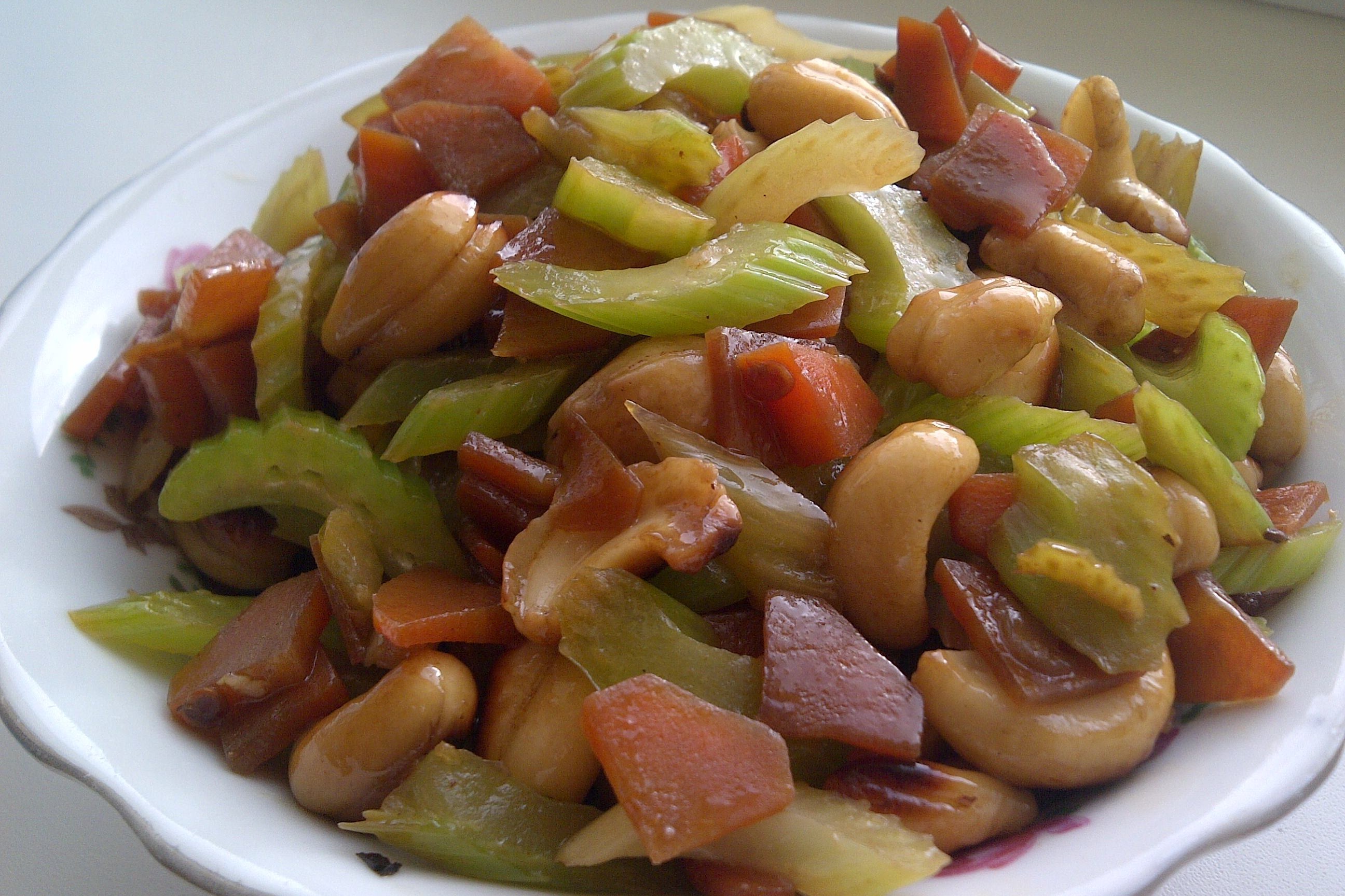 Острый салат из сельдерея с кешью рецепт – Китайская кухня: Салаты. «Еда»