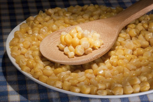 Запеченная кукуруза с творожным соусом