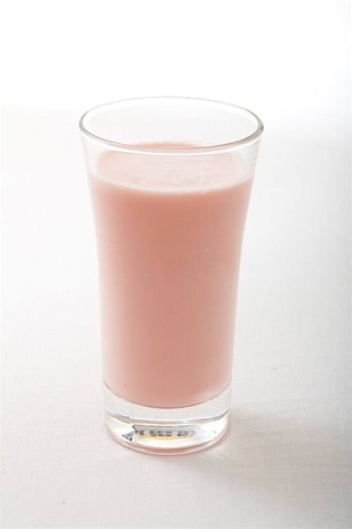 Ванильный молочный коктейль с клубникой рецепт – Европейская кухня: Напитки. «Еда»