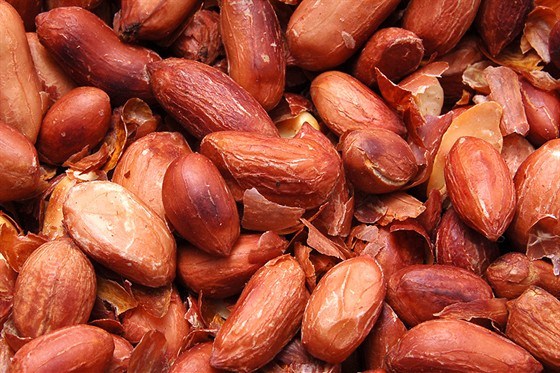 Полезные свойства жареного арахиса