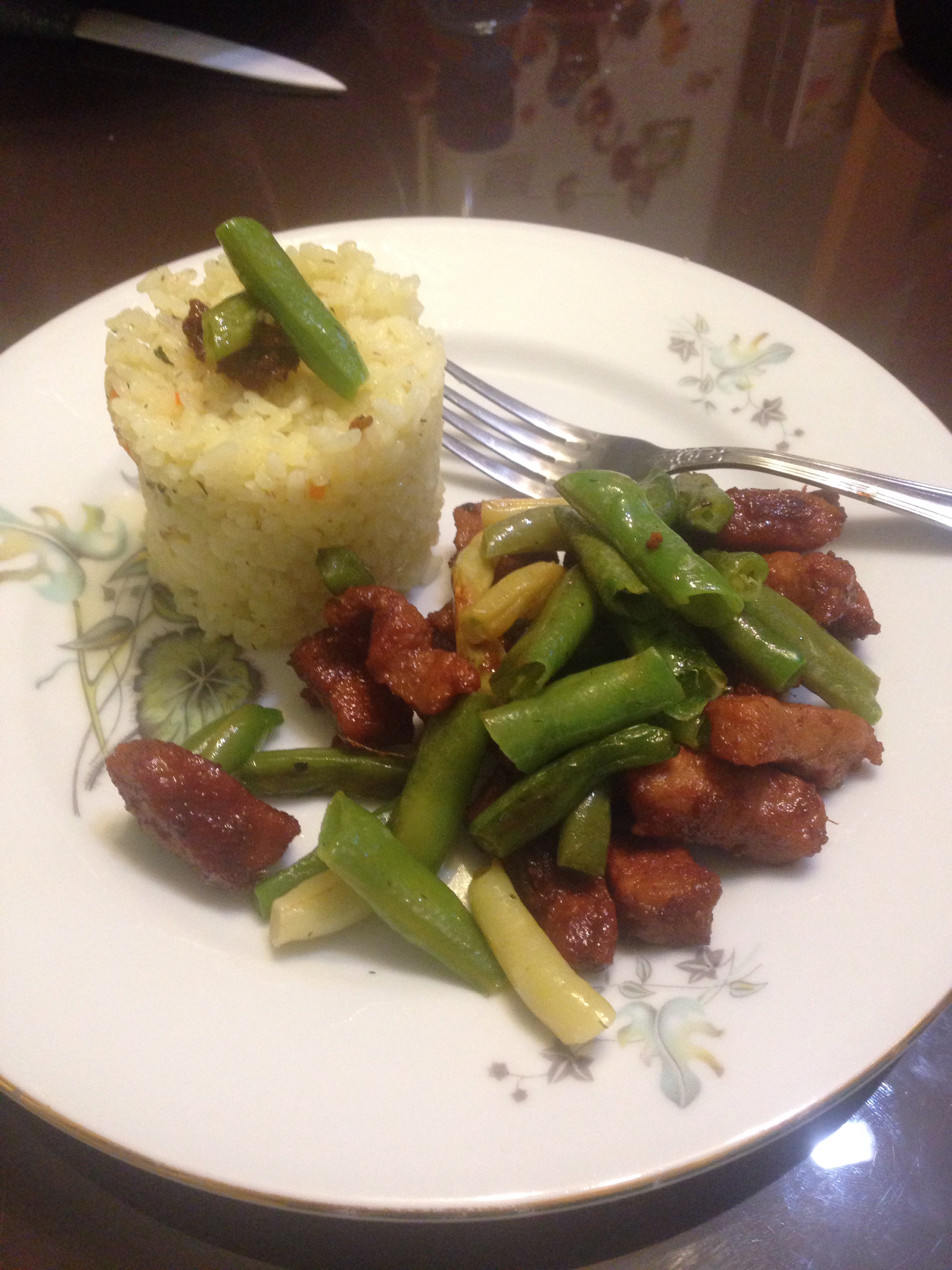 Рис с фасолью стручковой на сковороде: рецепт с фото пошагово