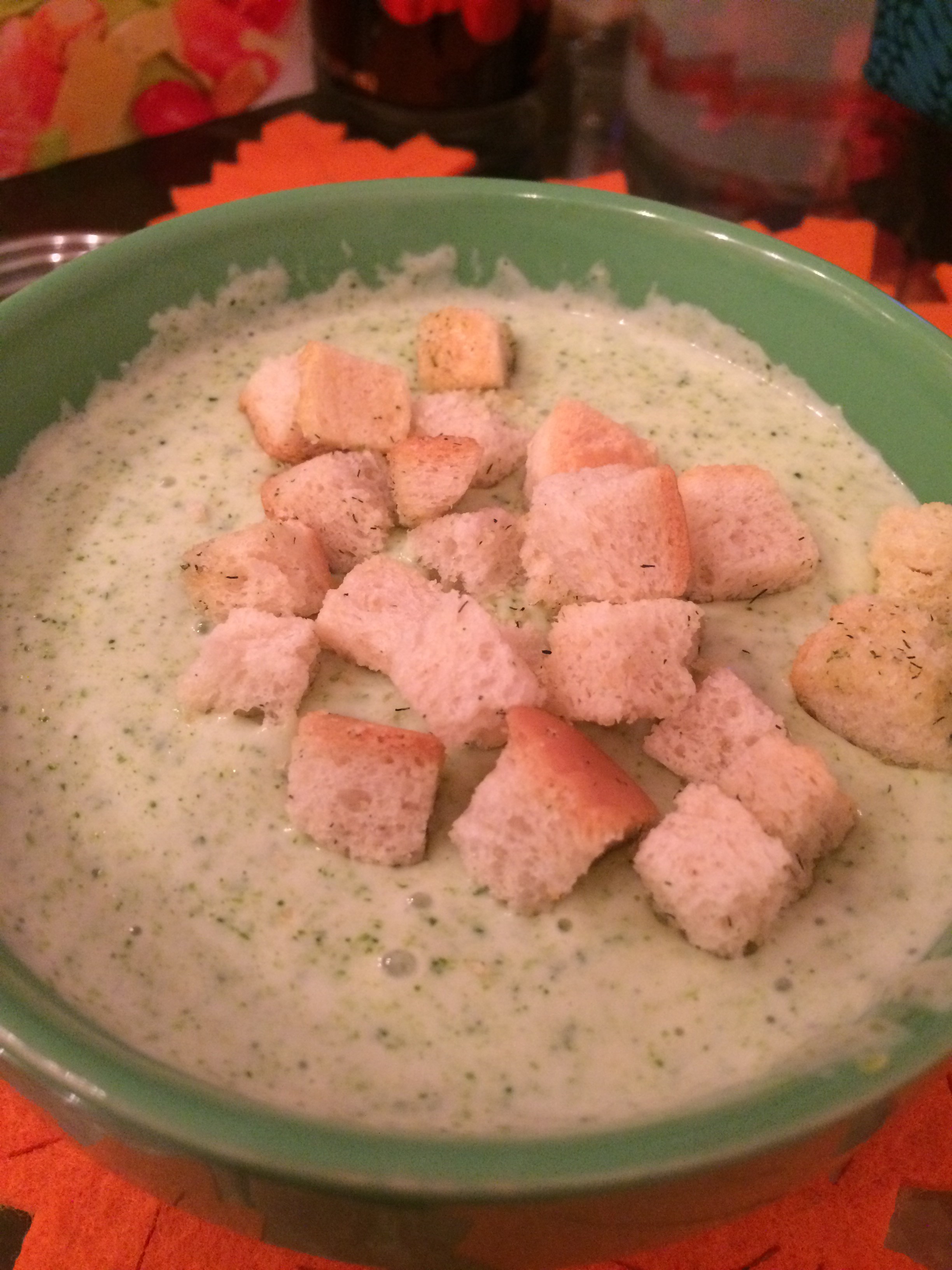 Крем-суп из брокколи с плавленым сыром видео рецепт