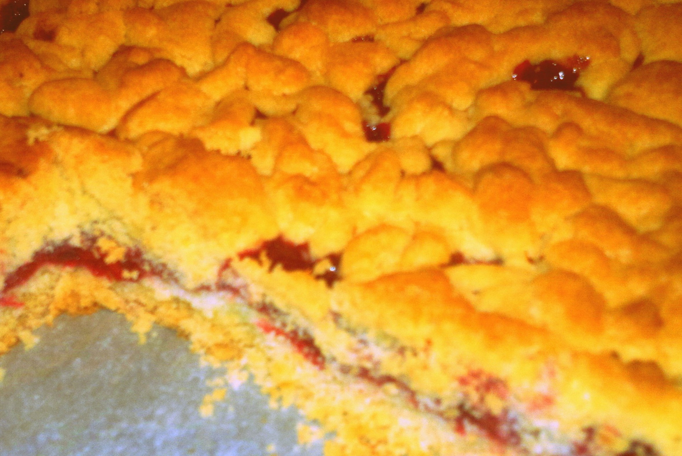 Пирог с замороженными ягодами – кулинарный рецепт