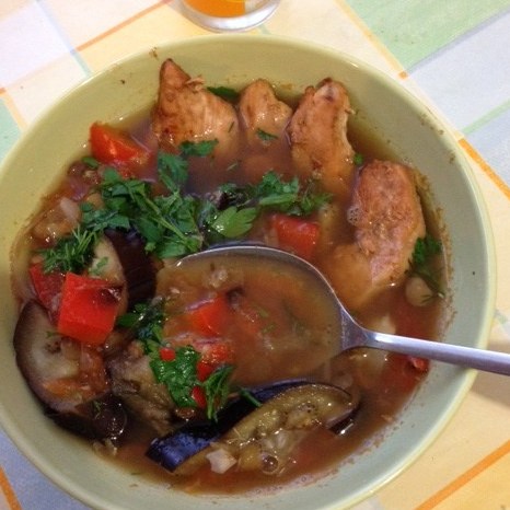 Арабский холодный суп со спирулиной