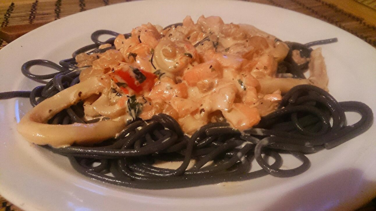 Макароны Dalla Costa Spaghetti с чернилами каракатицы, 500 г