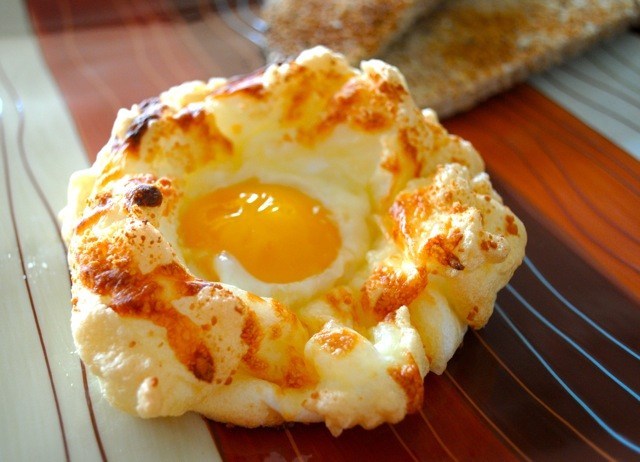 15 лучших идей, что приготовить из яиц на завтрак быстро и вкусно
