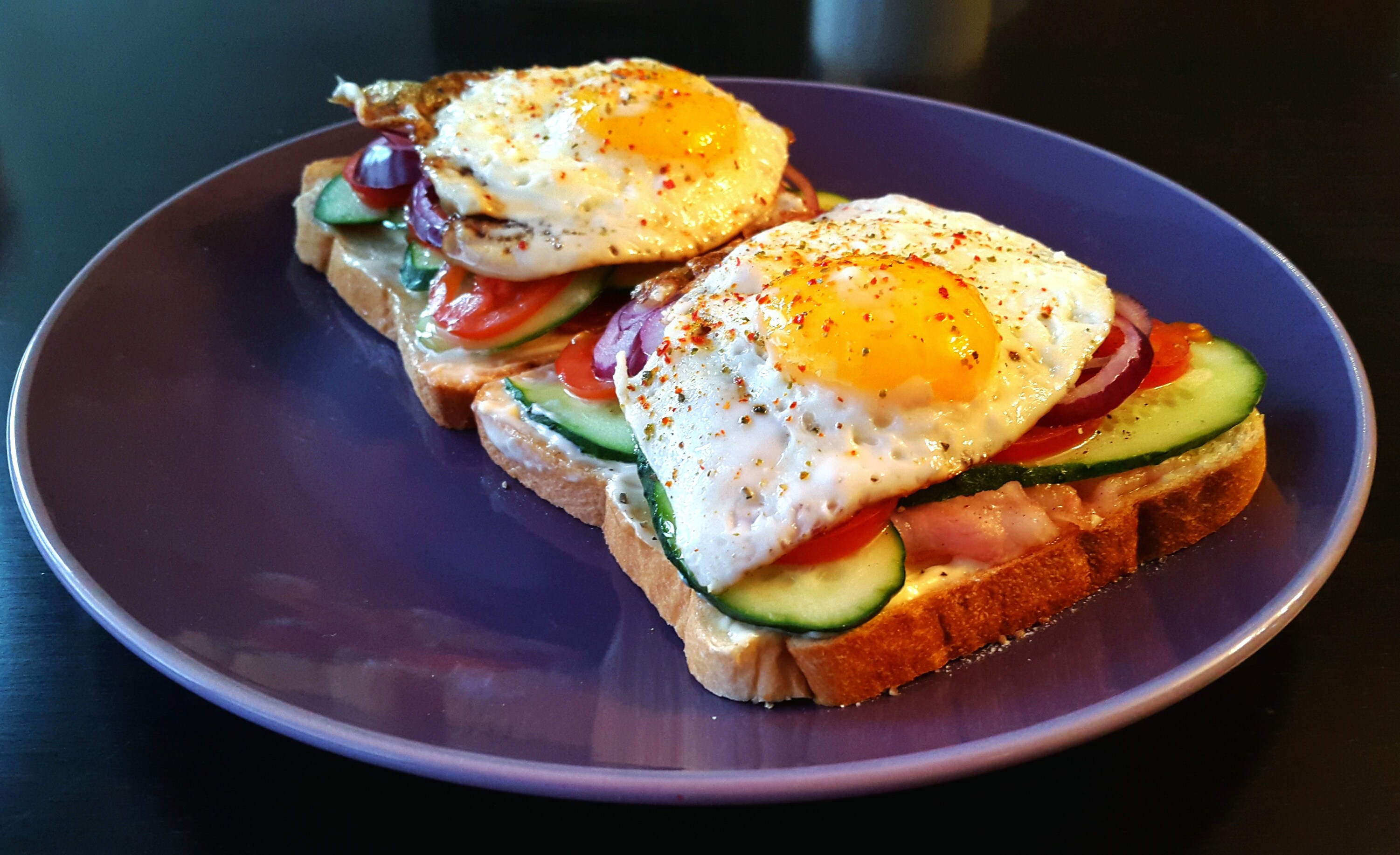 ТОП 5 сэндвичей с яйцом на все случаи жизни | Ясенсвит