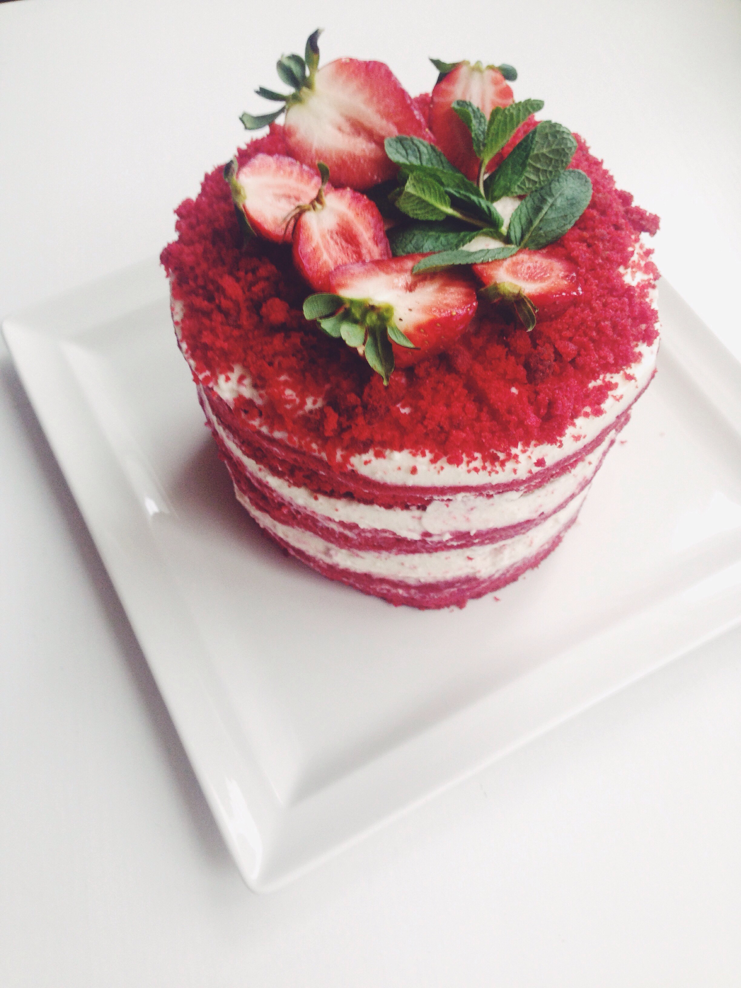 Видео: торт Красный бархат, рецепт от Энди Шеф