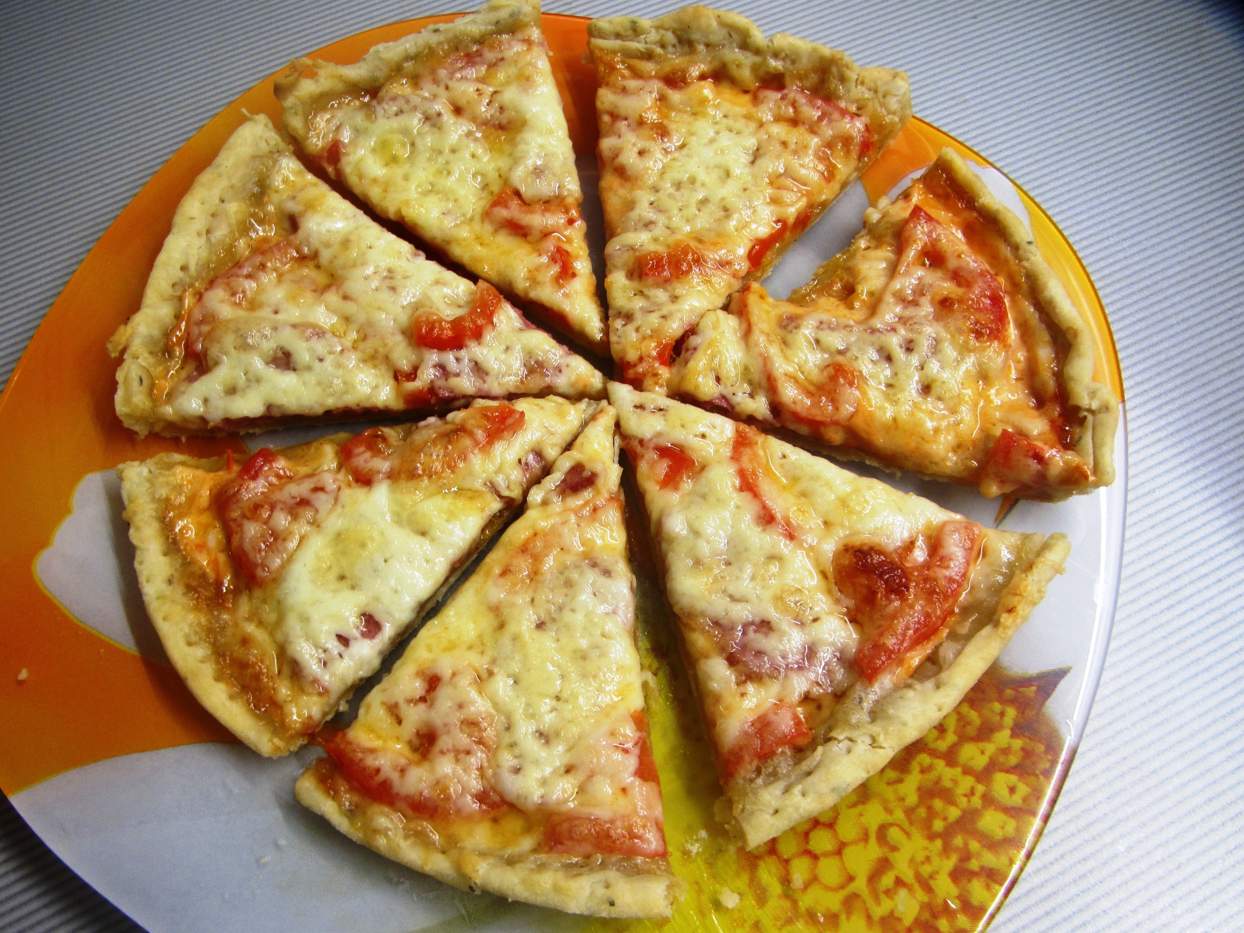 что приготовить из бездрожжевого теста для пиццы фото 3