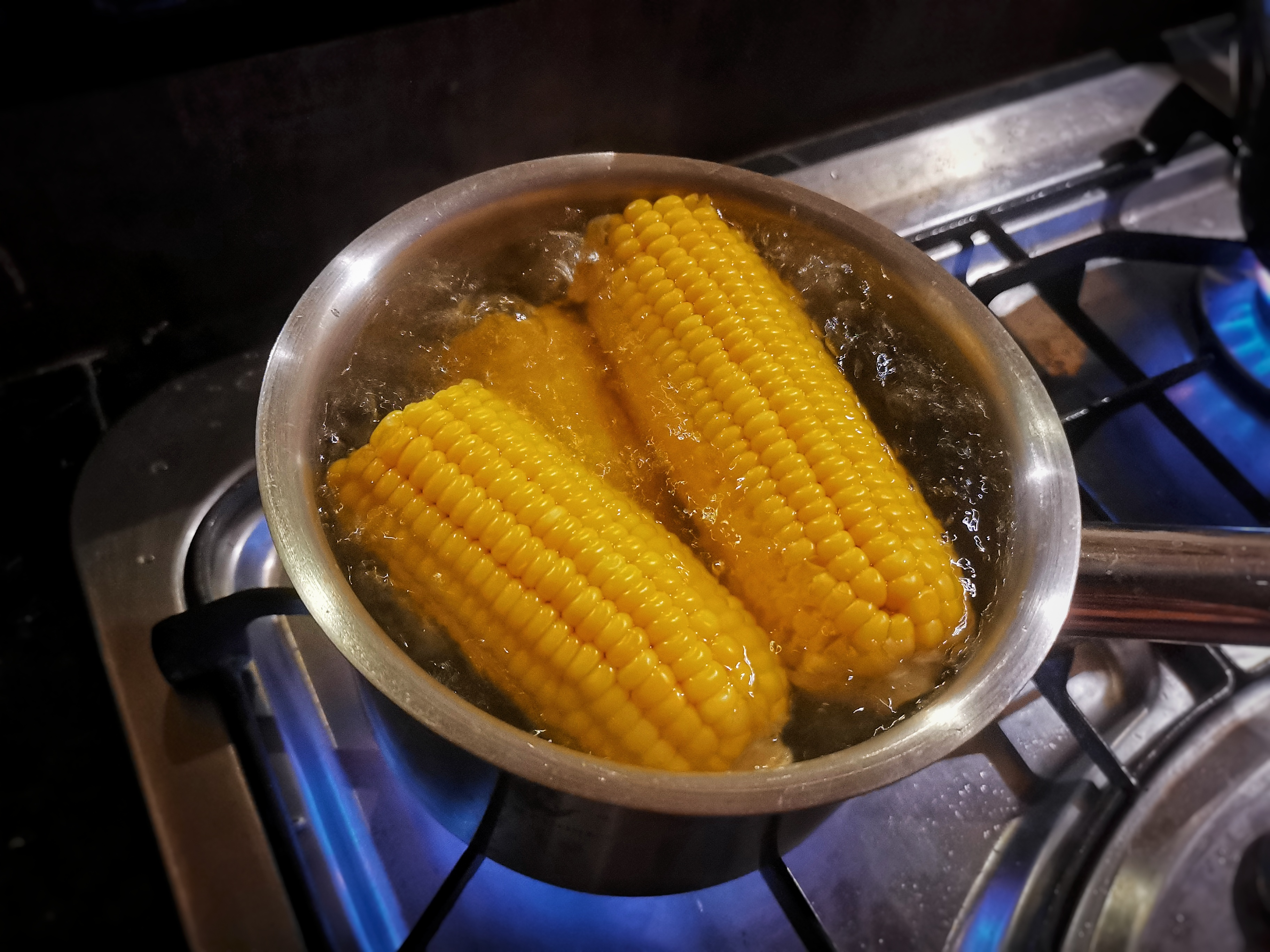 Вареная сливочная кукуруза с солью, пошаговый рецепт с фотографиями –  Русская кухня: Закуски. «Еда»