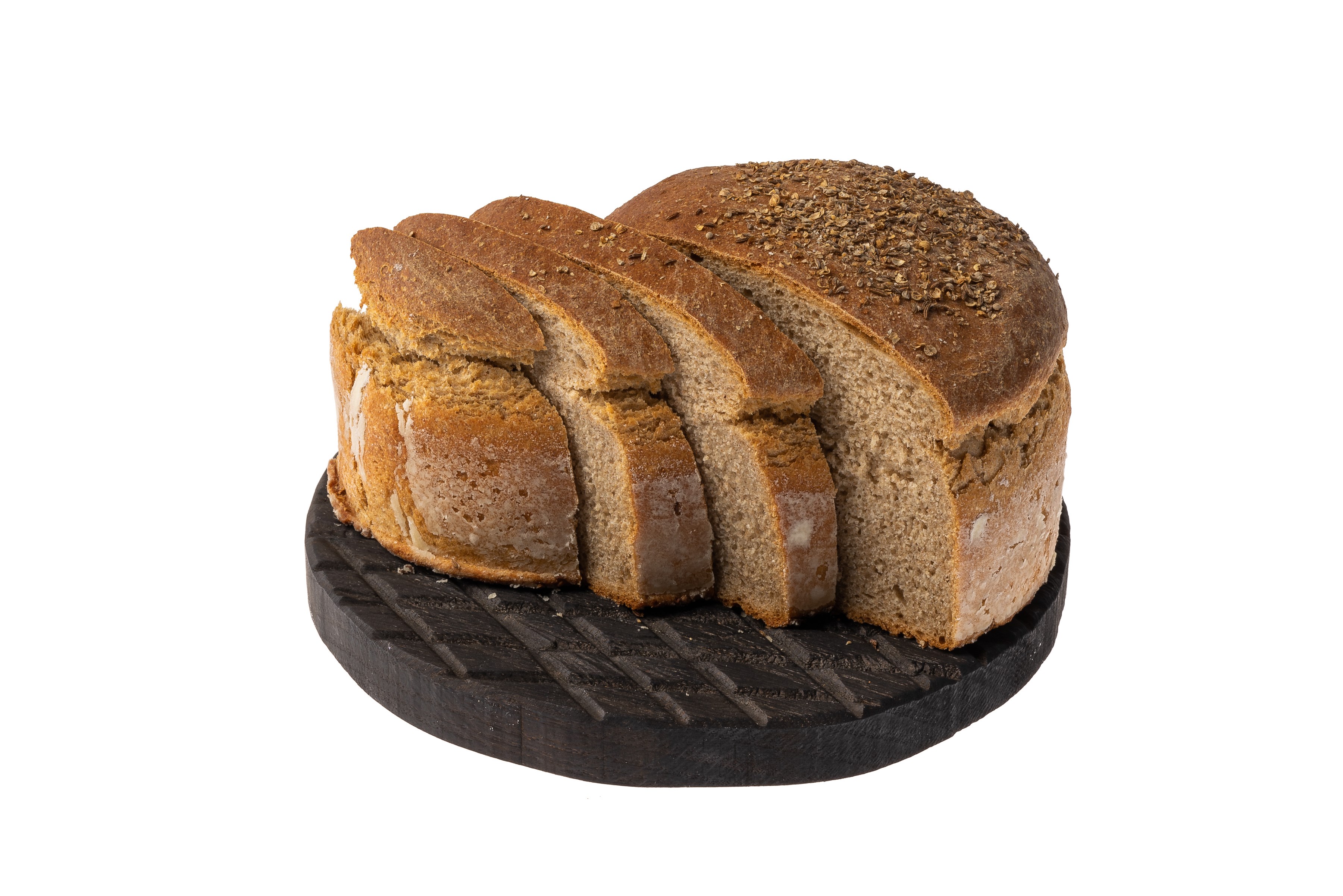 Черный хлеб простой рецепт. Ржаной хлеб. Выпечка хлеба. Ржаной Литовский хлеб с тмином. Хлеб на закваске.
