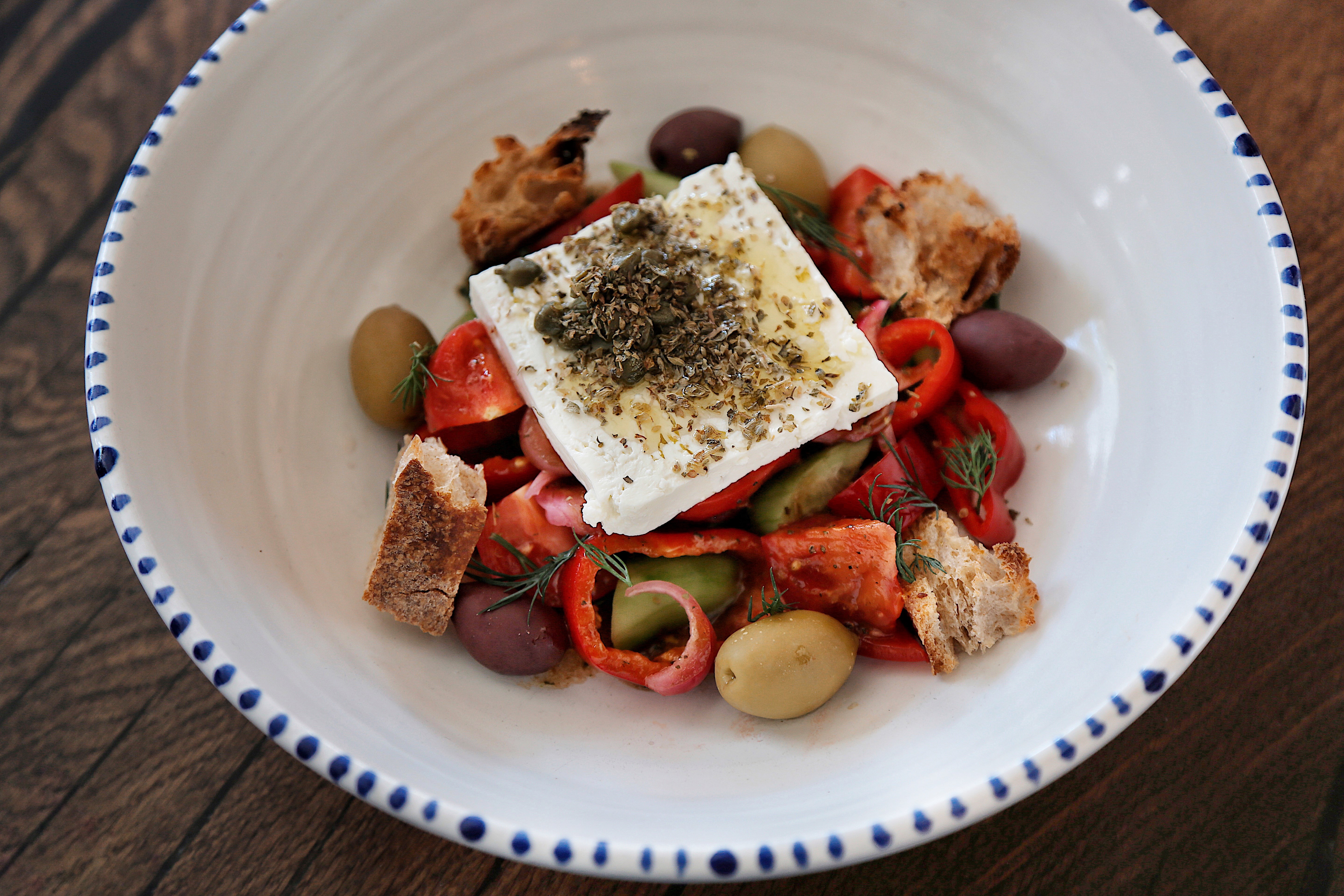 Греческий салат с Фетаксой пошаговый рецепт с фото, как приготовить на zelgrumer.ru