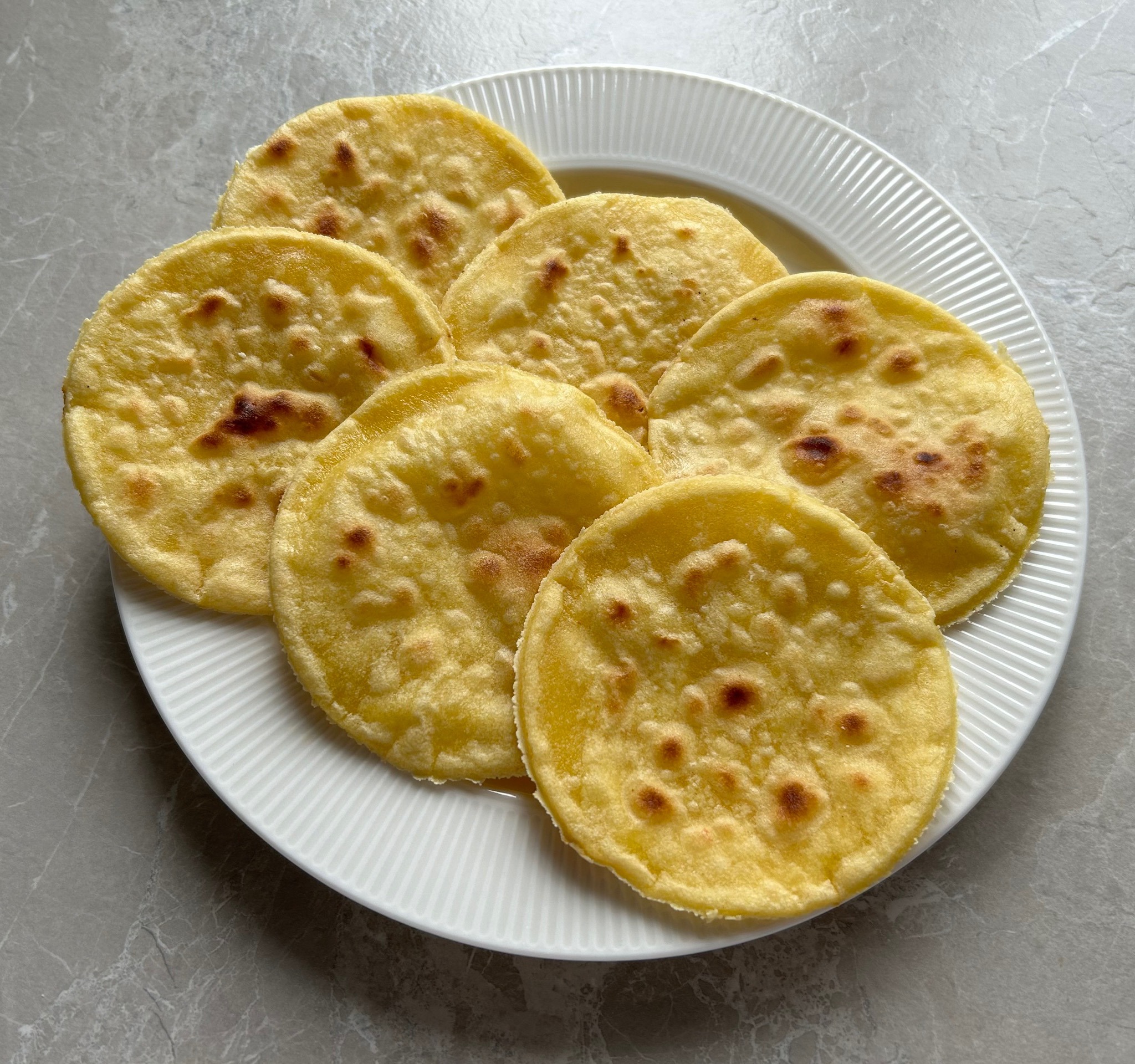 Кукурузные лепешки на кефире на сковороде — рецепт с фото