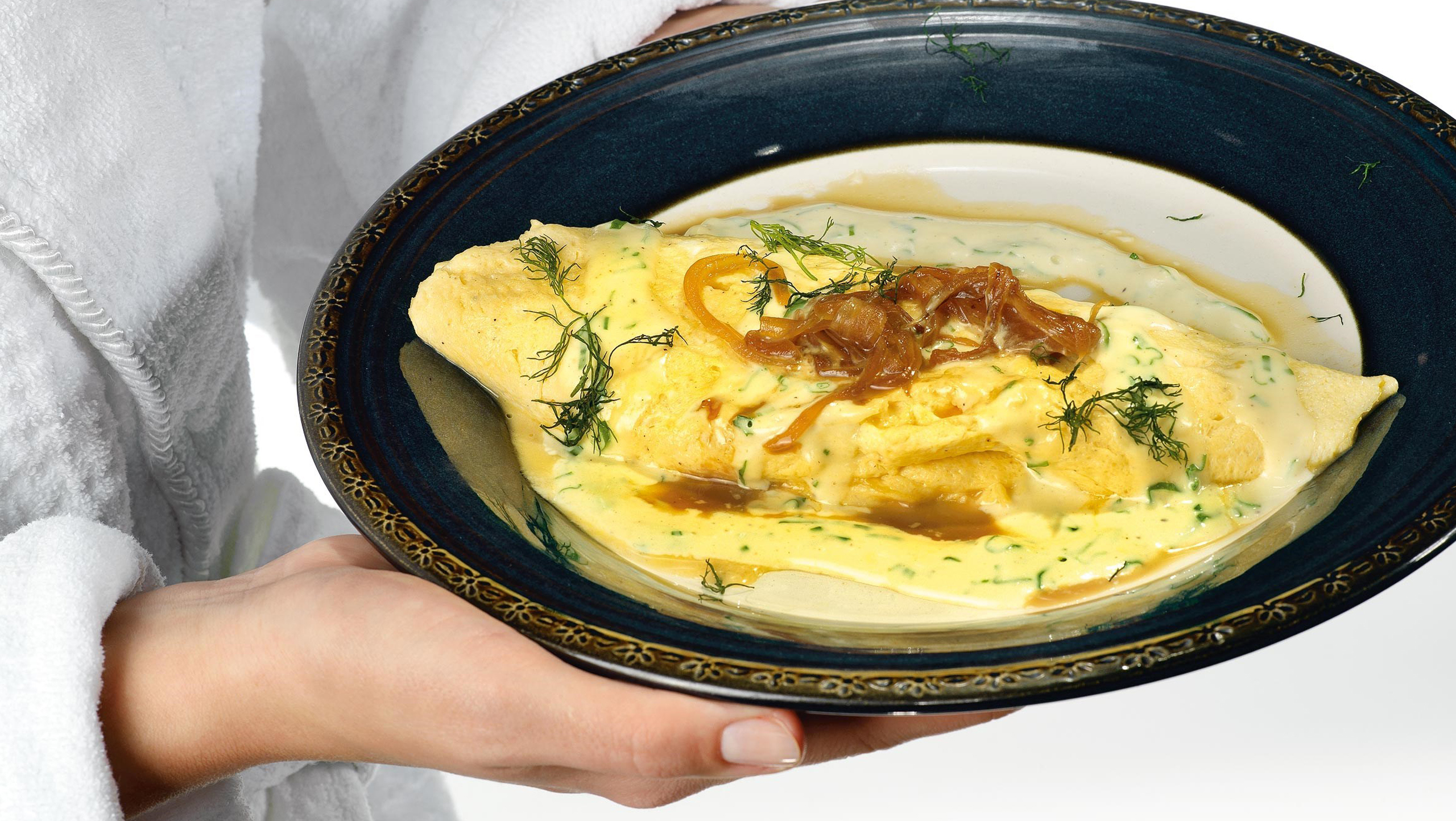 как готовить омлет из яиц и молока на сковороде рецепт с фото пошагово | Дзен