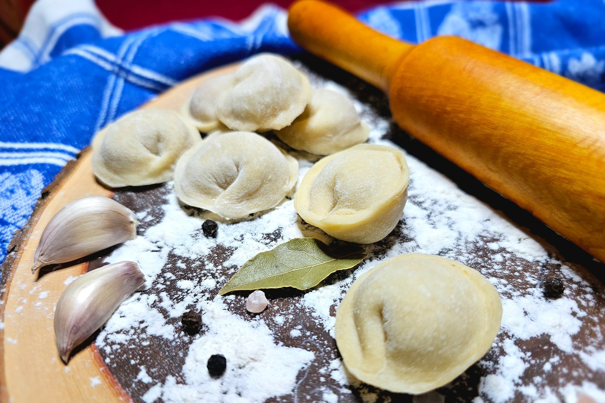 Пельмени в горшочках в духовке — рецепт с фото | Рецепт | Еда, Кулинария, Украинские рецепты