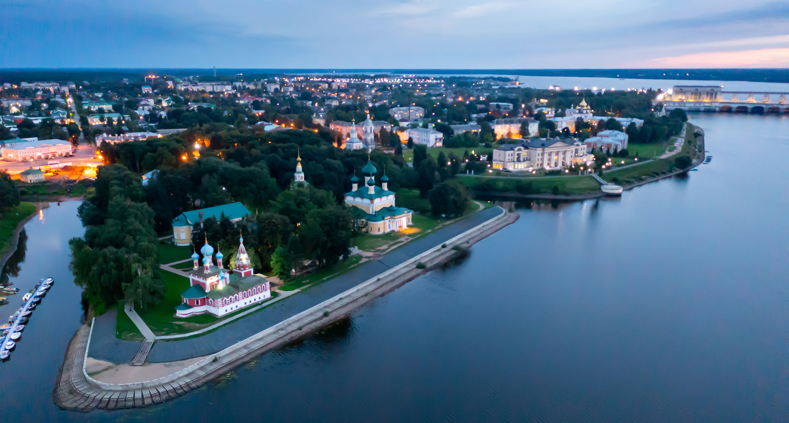 Где есть в Угличе