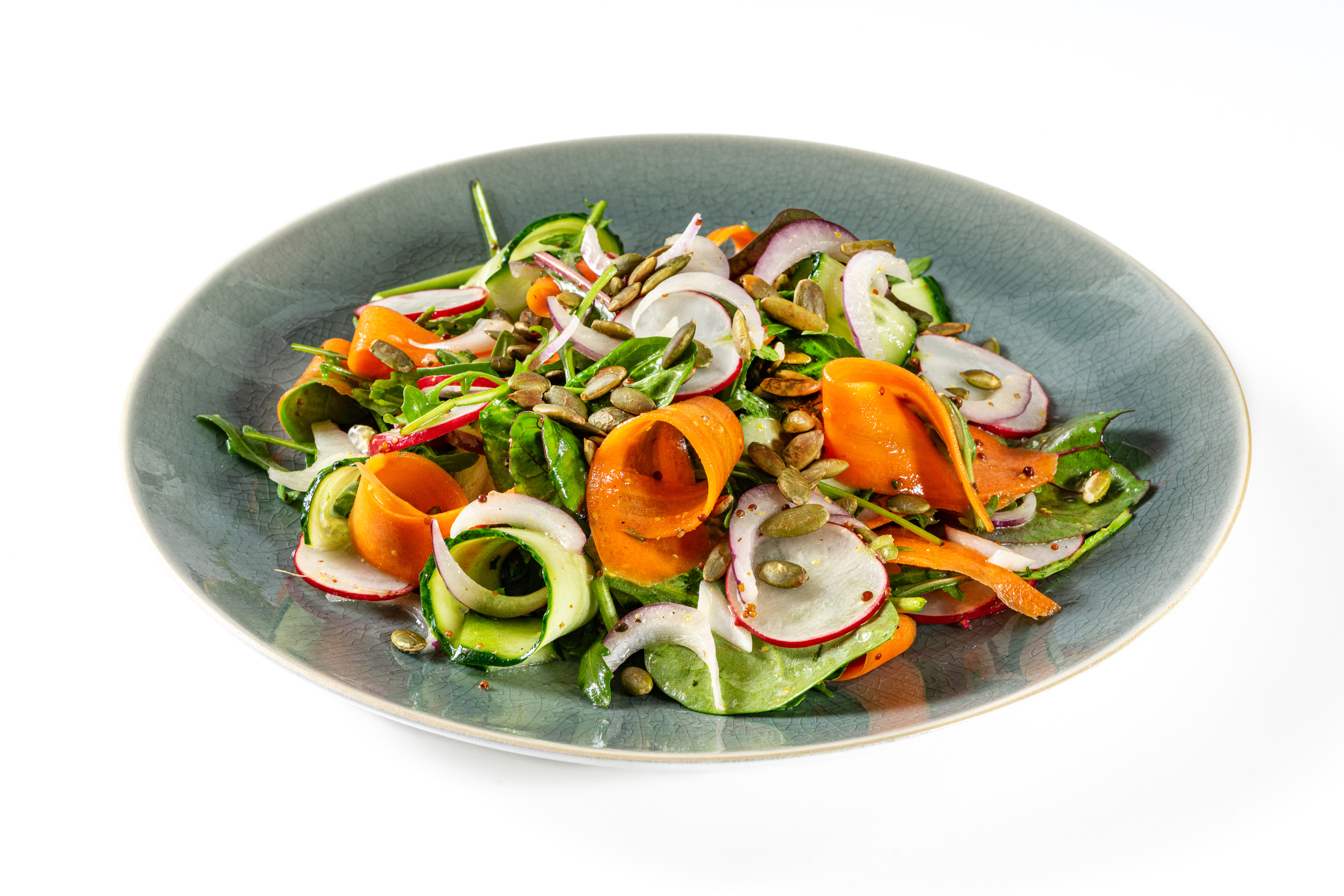 Салат из редиса с маринованной морковью