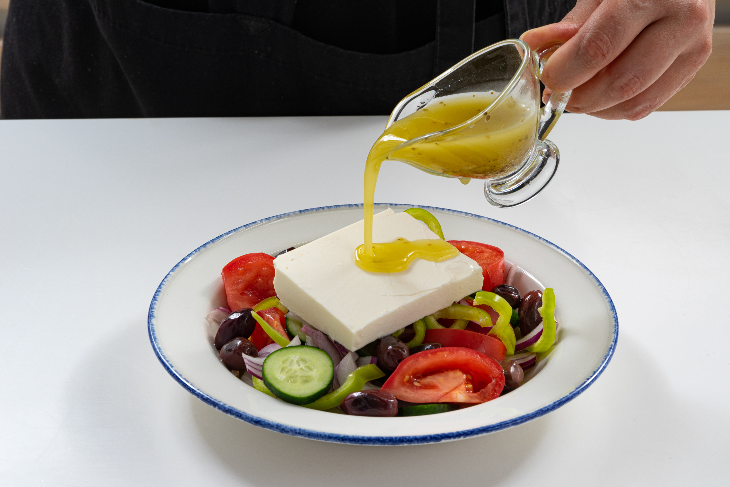Лучшие заправки для греческого салата