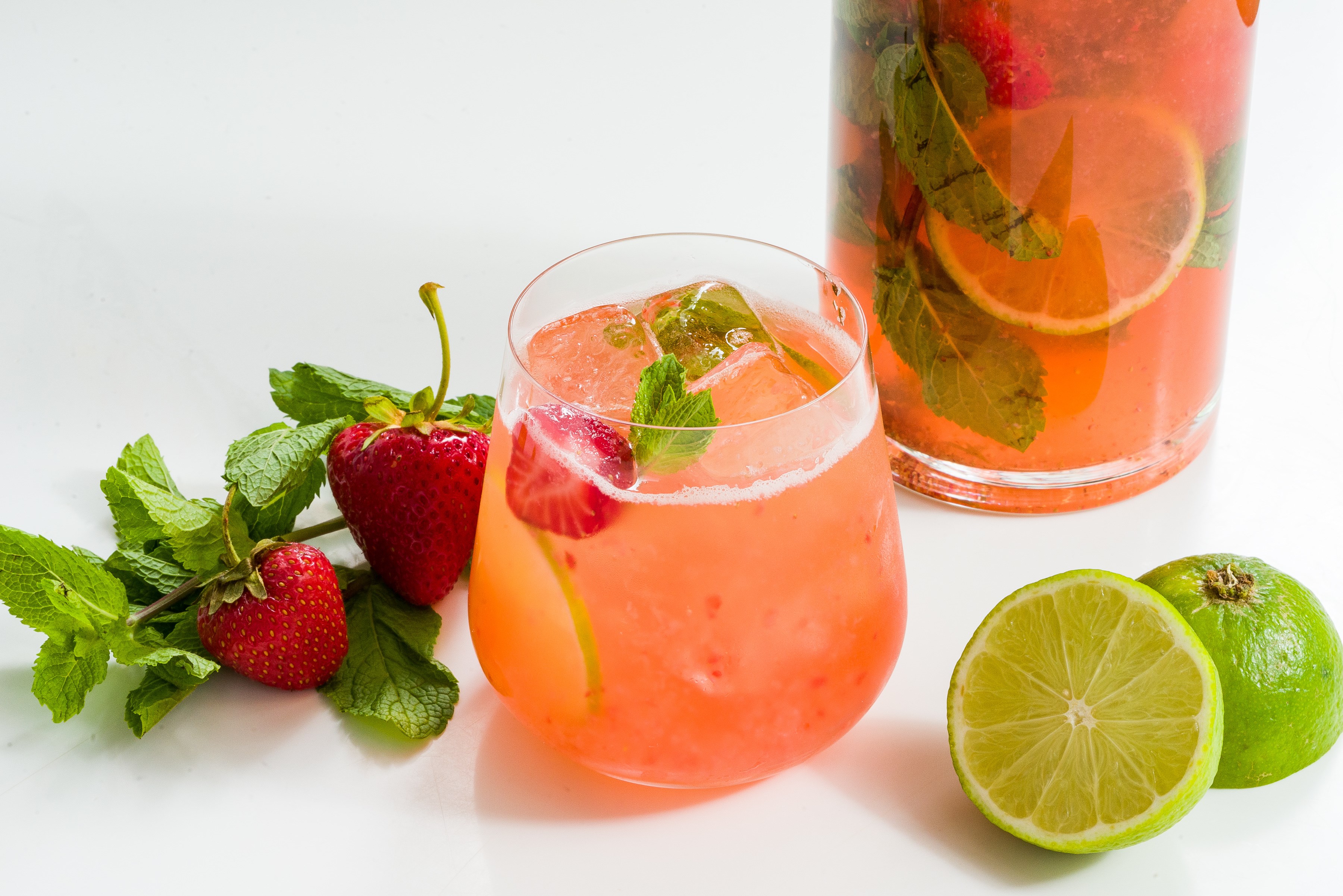 РЕЦЕПТ №2 – Алкогольный шейк «Светофор» с тропическими фруктами