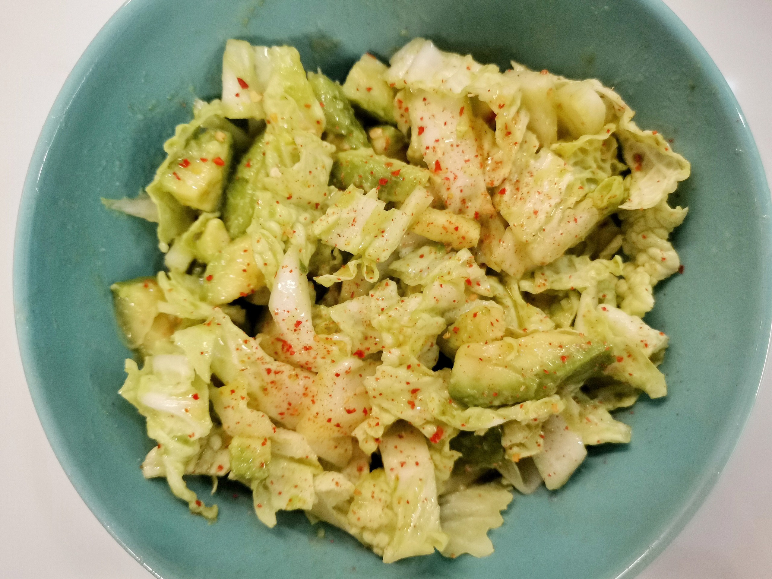 Простой и вкусный рецепт салата с авокадо и креветками