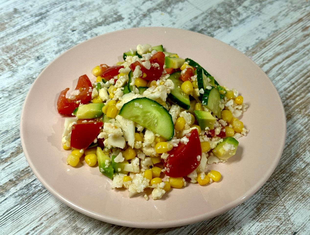 Салат из цветной капусты с помидорами — рецепт с фото пошагово